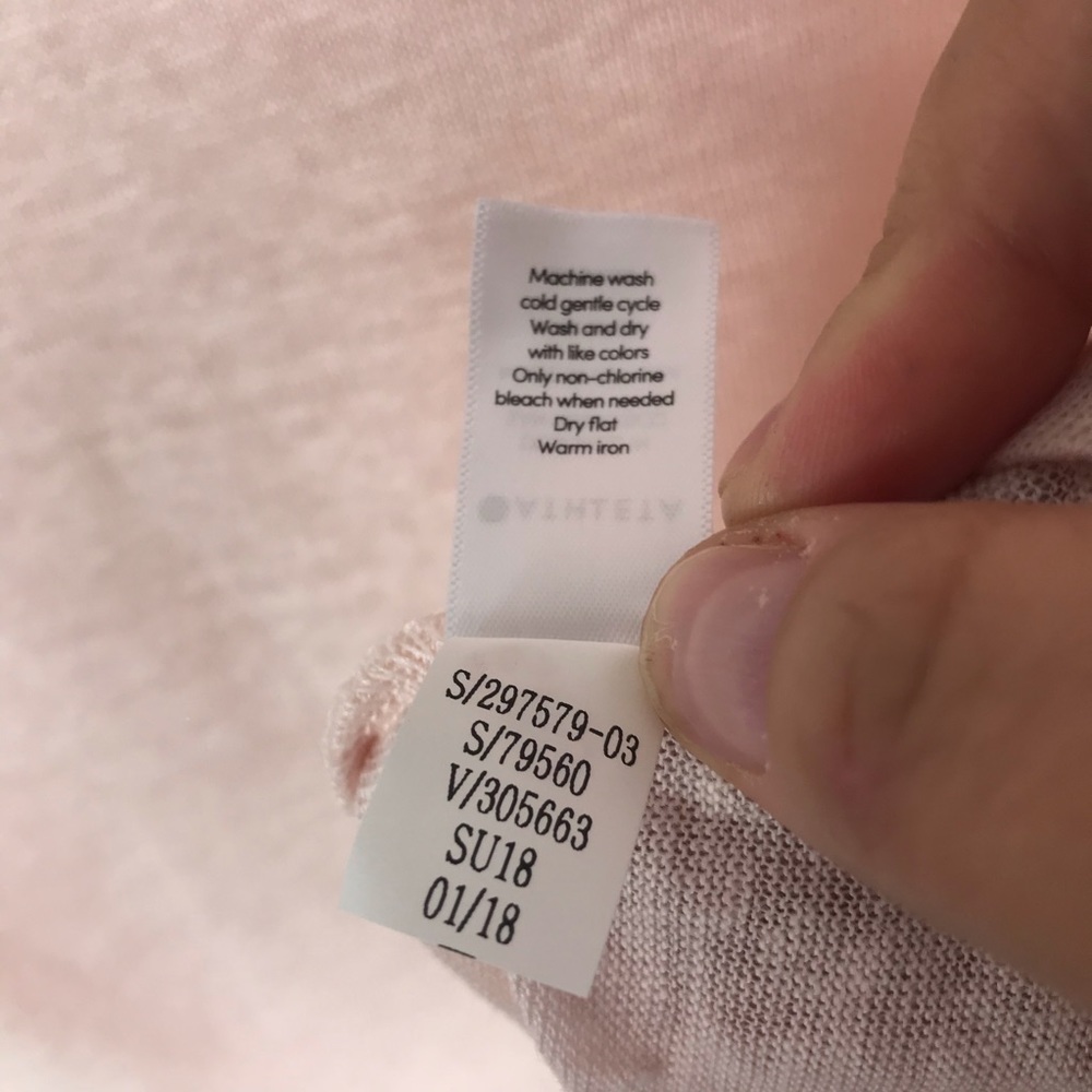 Athleta 100% linen loose fitted sleeveless tank - Picture 10 of 10